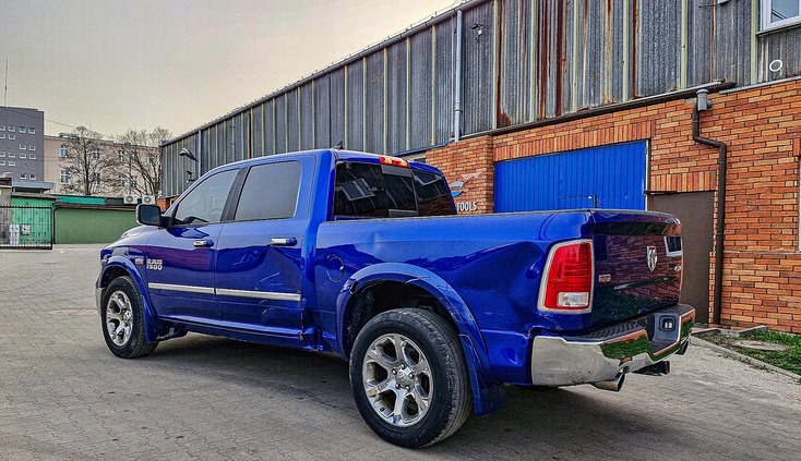 Dodge RAM cena 99000 przebieg: 166000, rok produkcji 2018 z Strzelno małe 121